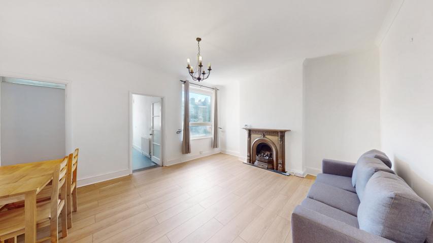 			2 Bedroom, 1 bath, 1 reception Flat			 Goldhurst Terrace, West Hampstead